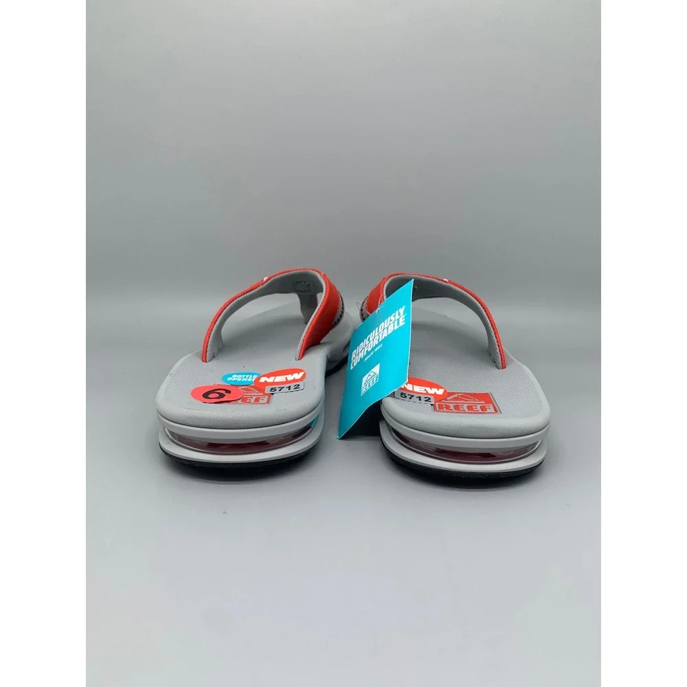 Reef Fanning Tailgate Red Grey Bottle Opener Flip-Flop Sandals CJ6406 Men's Sz 6